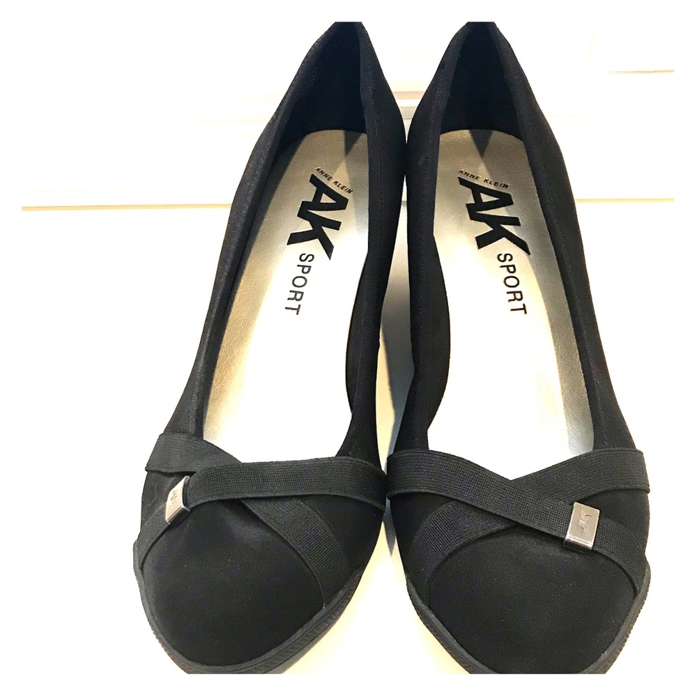 Black wedge Anne Klein Sport dress shoes